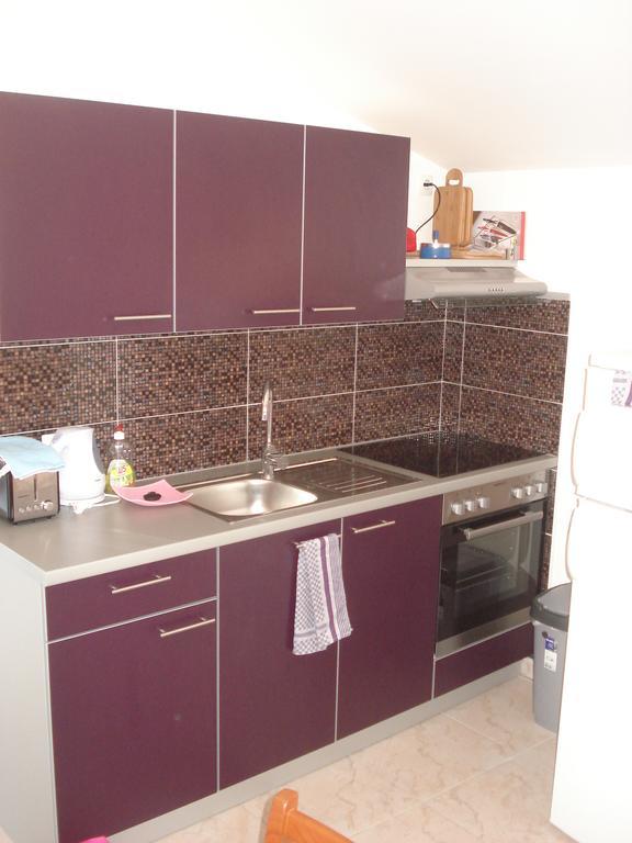 Apartments Niko Вир Стая снимка